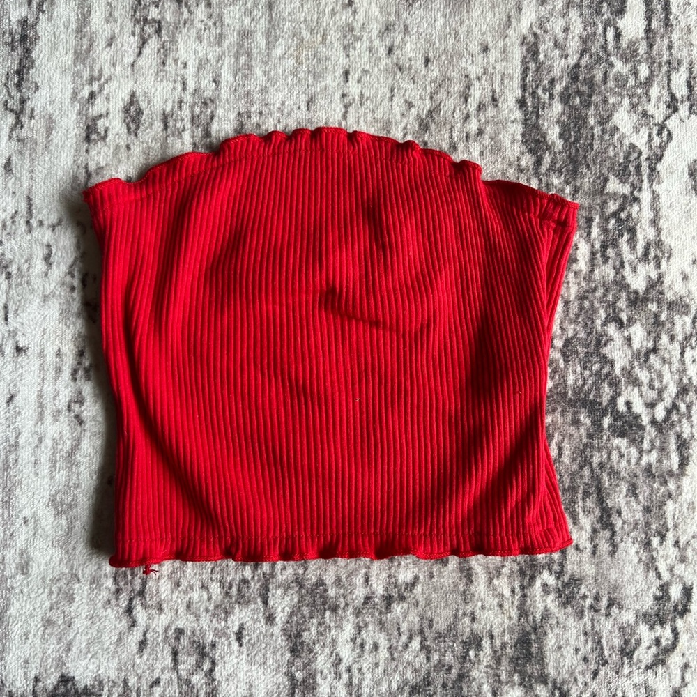 ZAFUL Red Ribbed Cropped Tube Top, size small